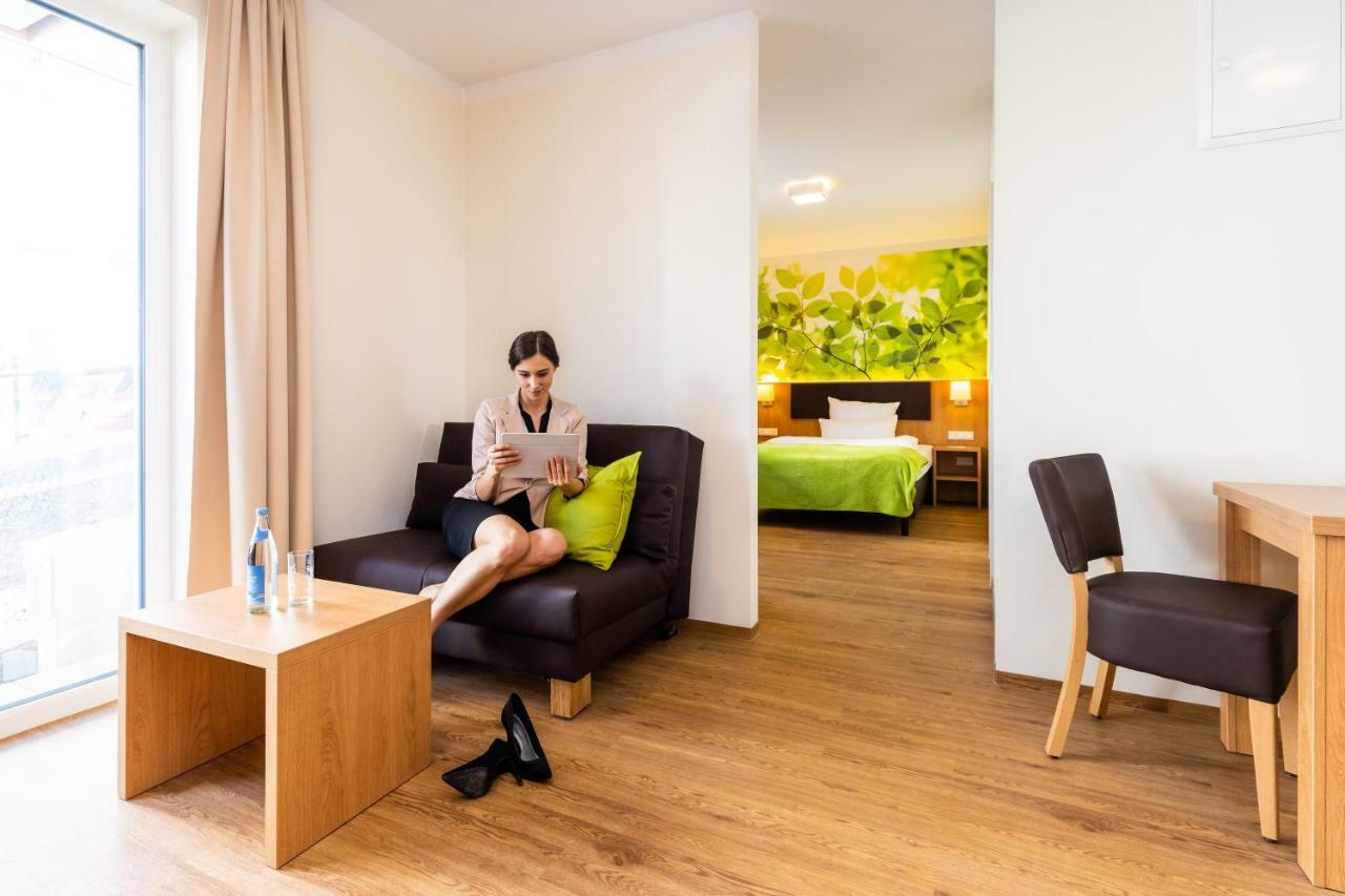 Inhouse - Wohnen Auf Zeit Aparthotel Ingolstadt Kültér fotó